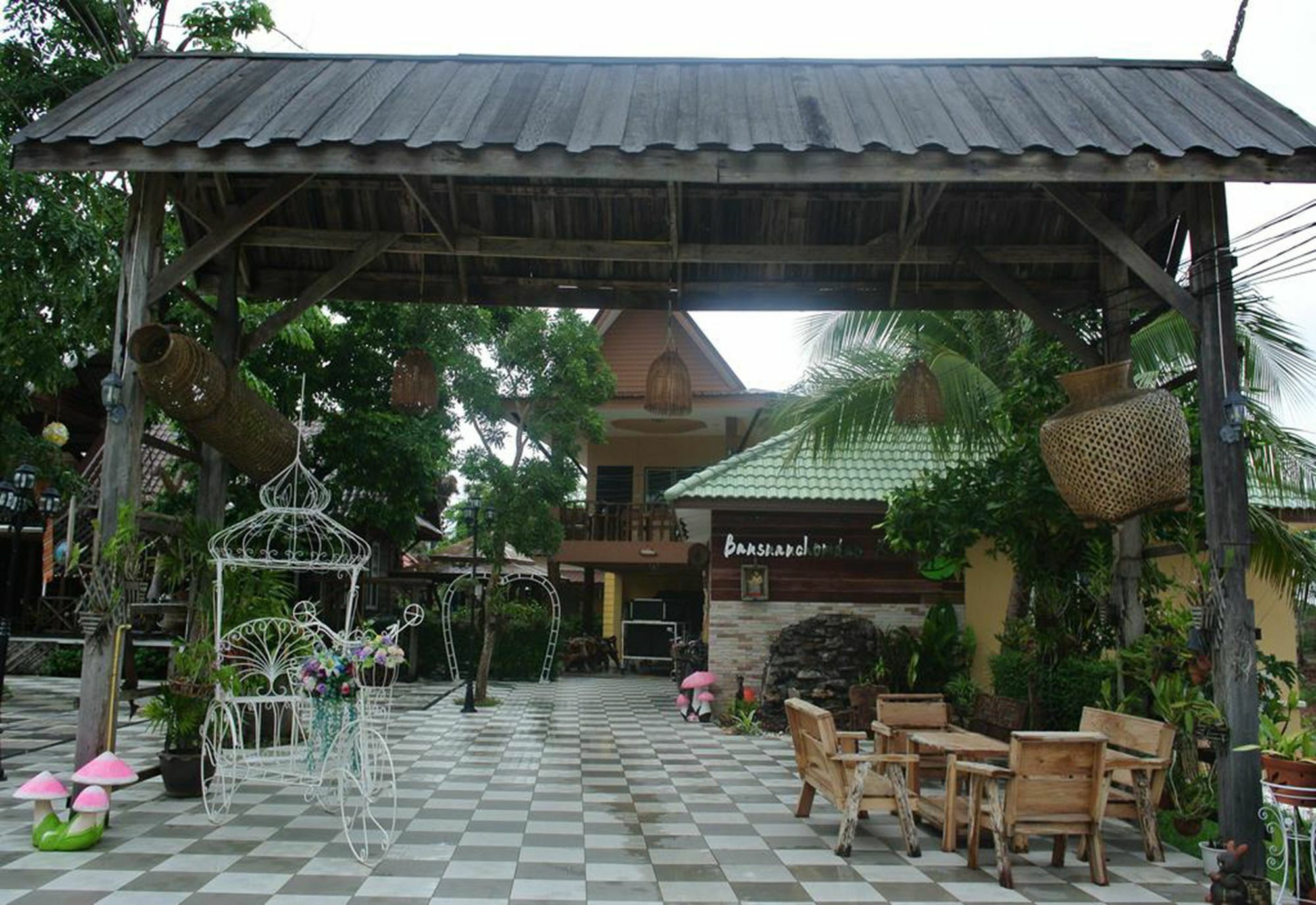 Bansuan Chomdao Resort Хон Каен Экстерьер фото