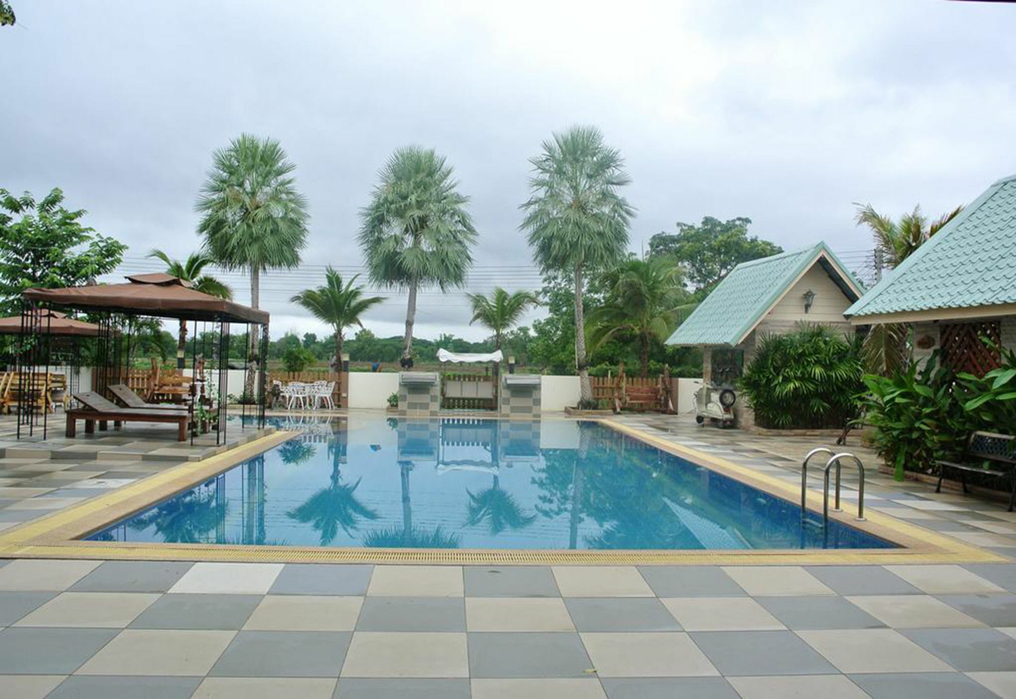 Bansuan Chomdao Resort Хон Каен Экстерьер фото